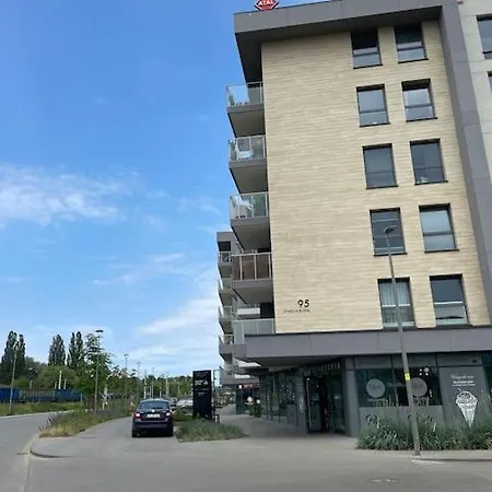 Letnica Apartment *